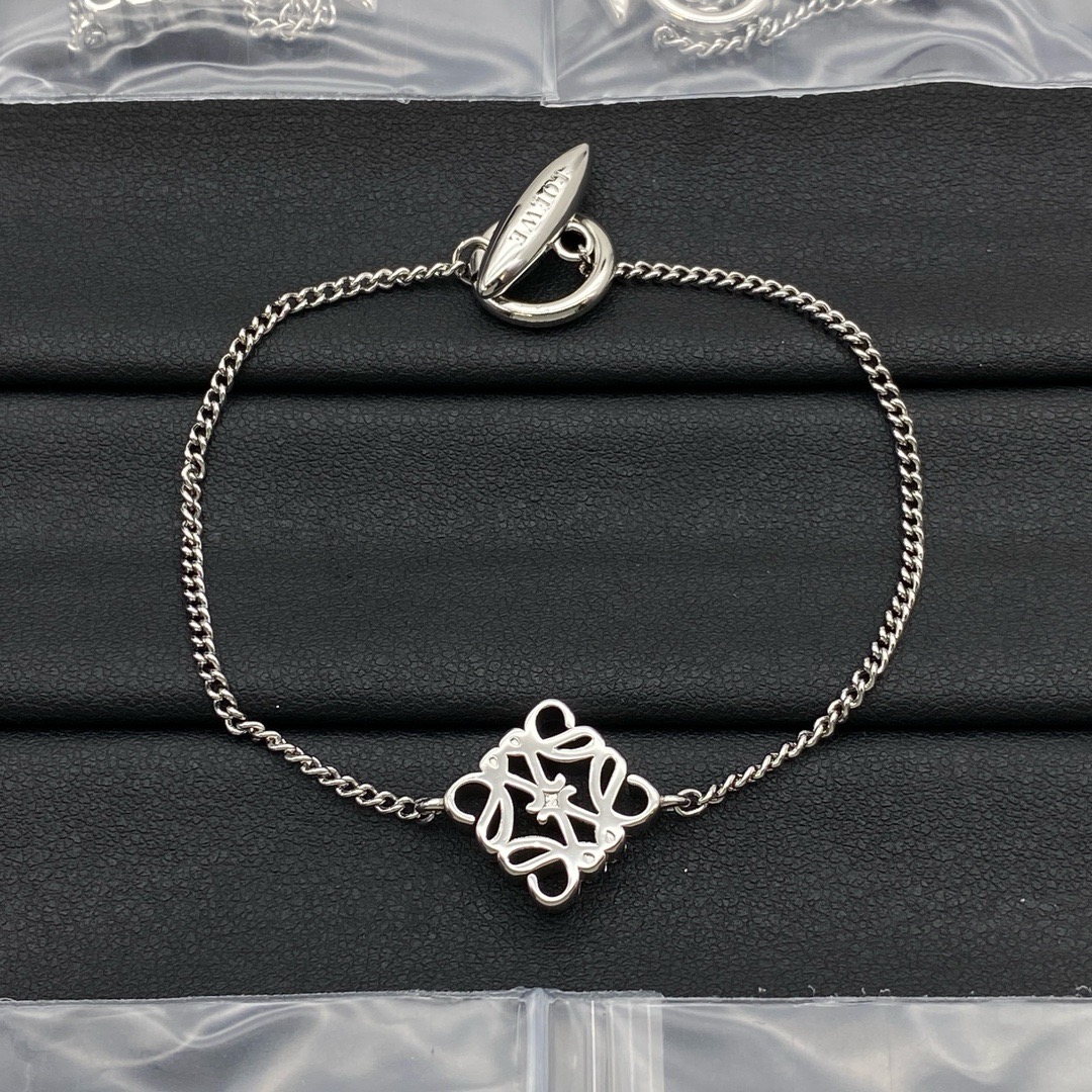 Loewe Jewelry Bracelets Anagram 3d Wrapped Logo Bracelet