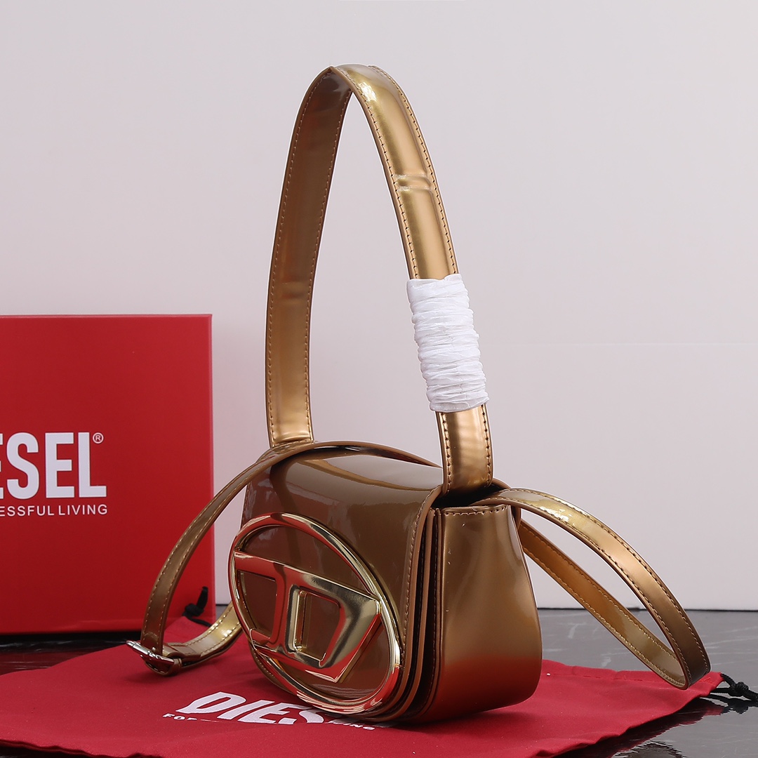 Diesel 1DR Shoulder Bag 521 LM09 20cm