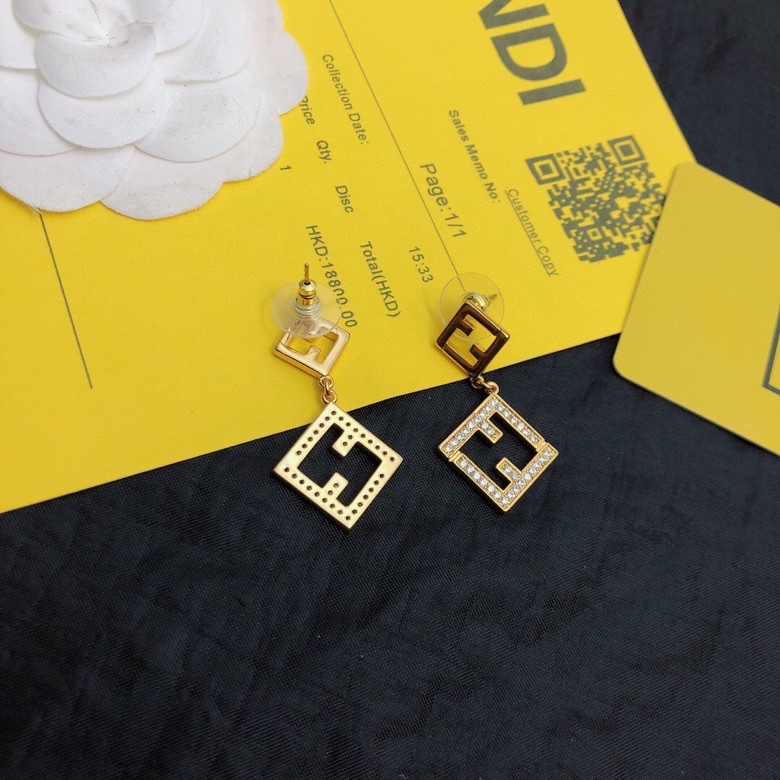 Fendi Jewelry Earring Simple and generous letters