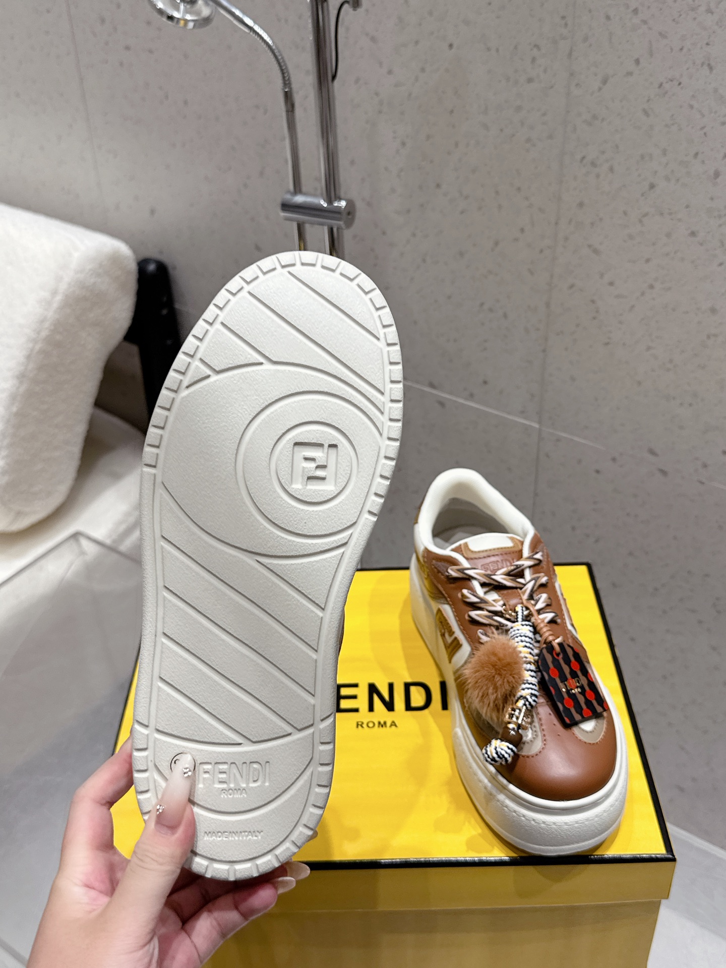 Fendi Shoes Casual Shoes