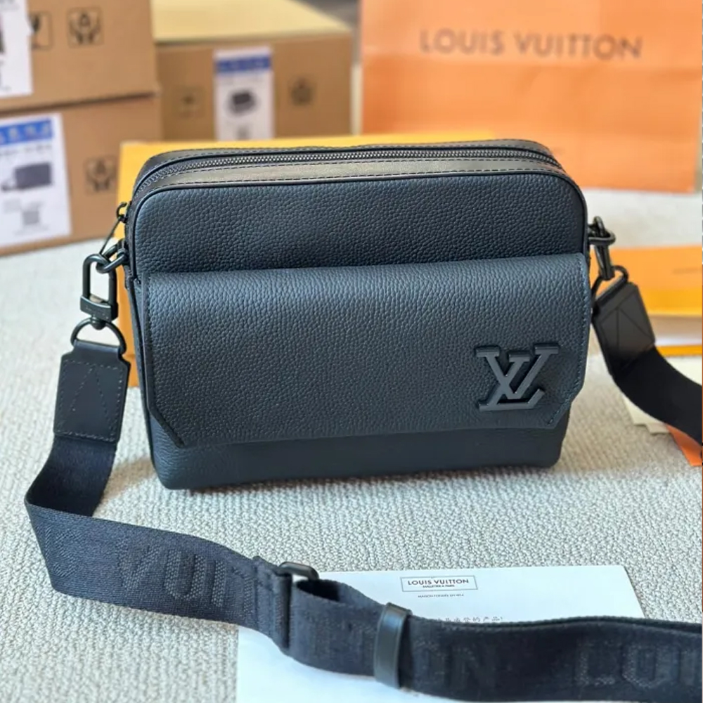 10A + quality LV Fastline Messenger Bag M22482 DB552 23.5cm
