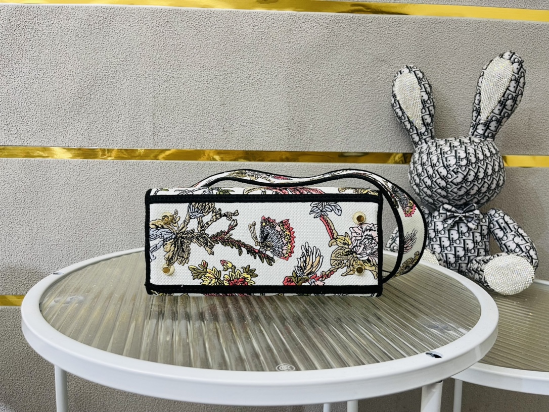 10A + top quality Dior Medium Lady D-Lite Bag 9920 DD003 24cm