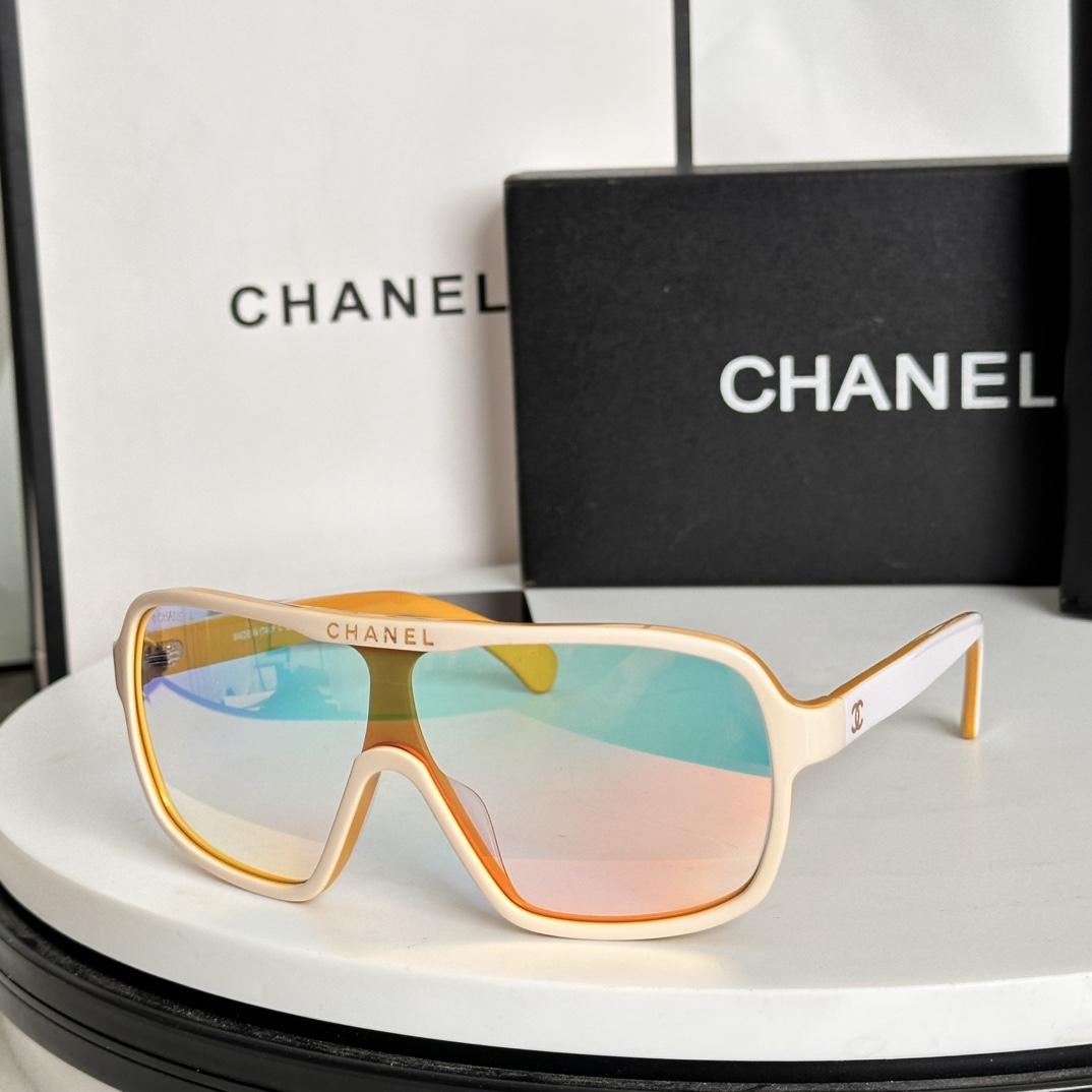 Chanel Sunglasses 9158 SM031
