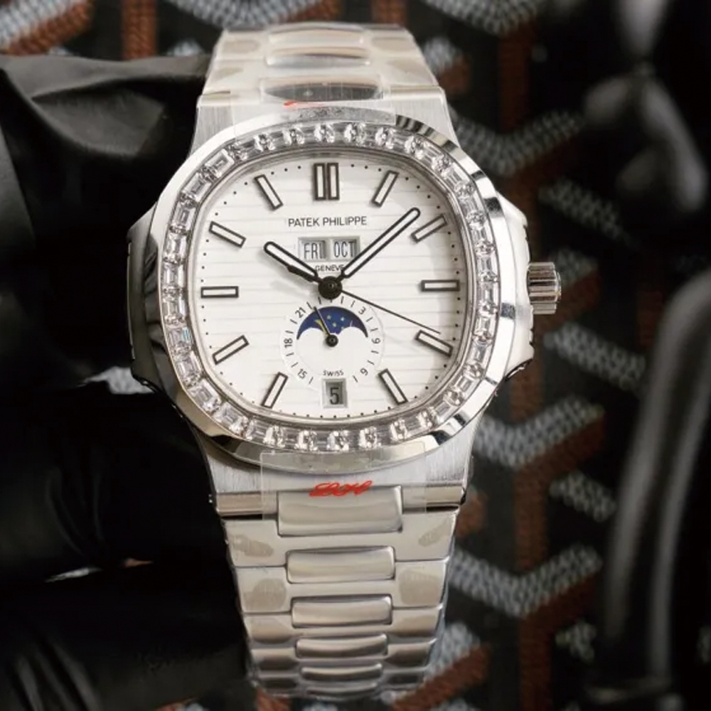 PATEK PHILIPPE NAUTILUS 5726 40.5mm