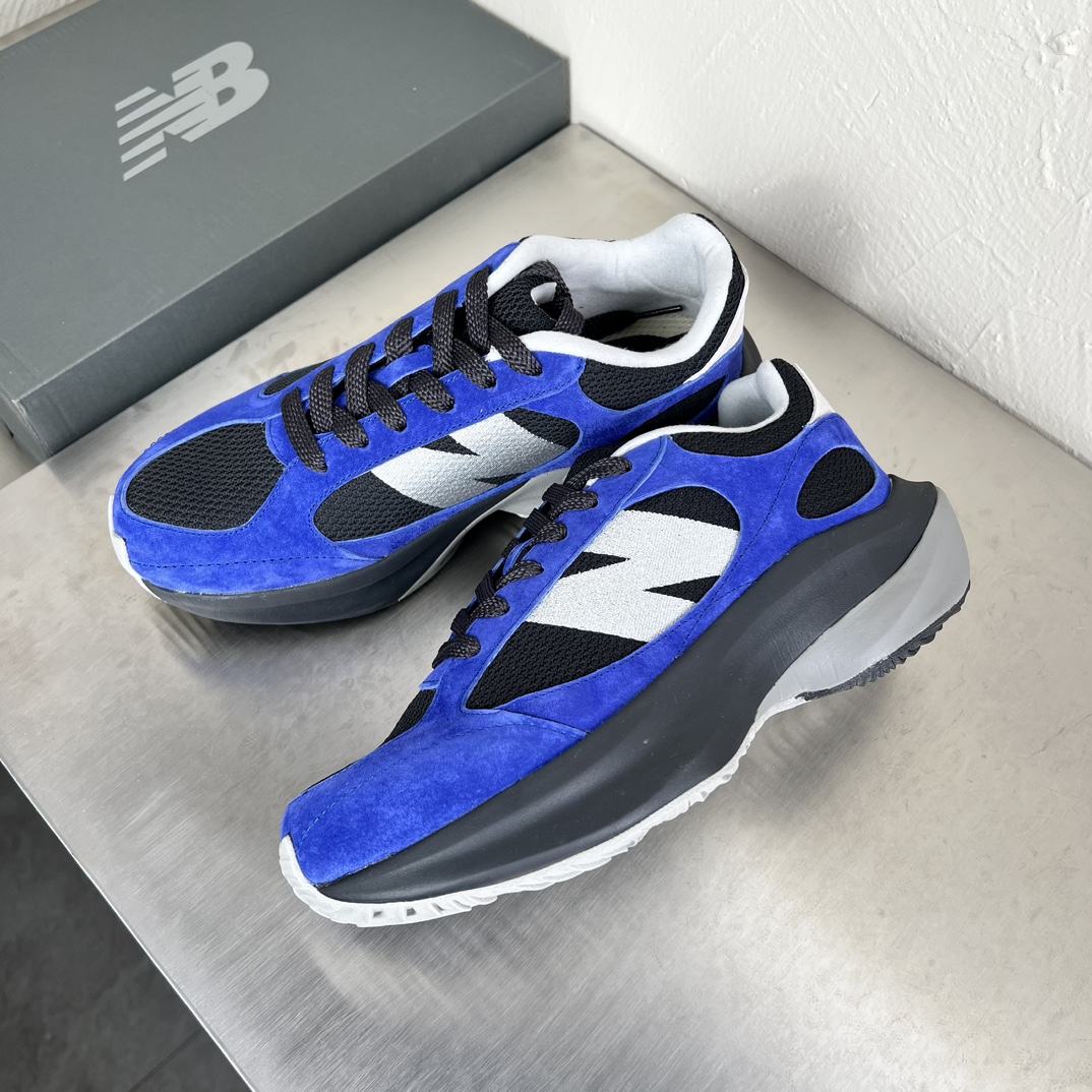 New Balance Sneakers SportsNB warped runner