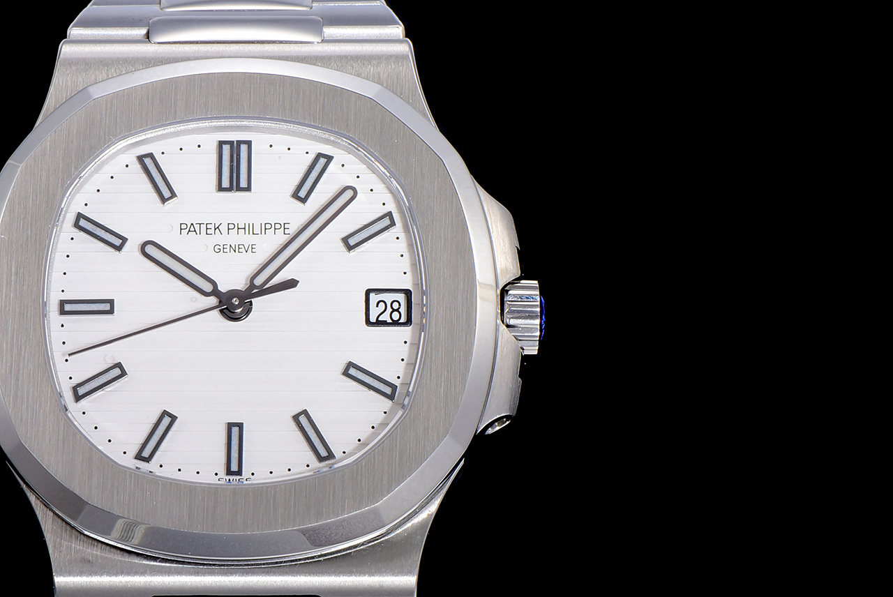 PATEK PHILIPPE NAUTILUS 5711 40mm