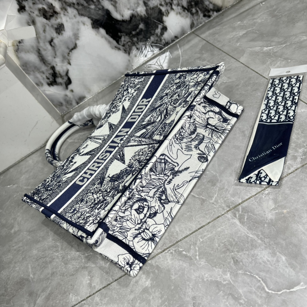 10A + top quality Medium Dior Book Tote 0175 XB022 36cm