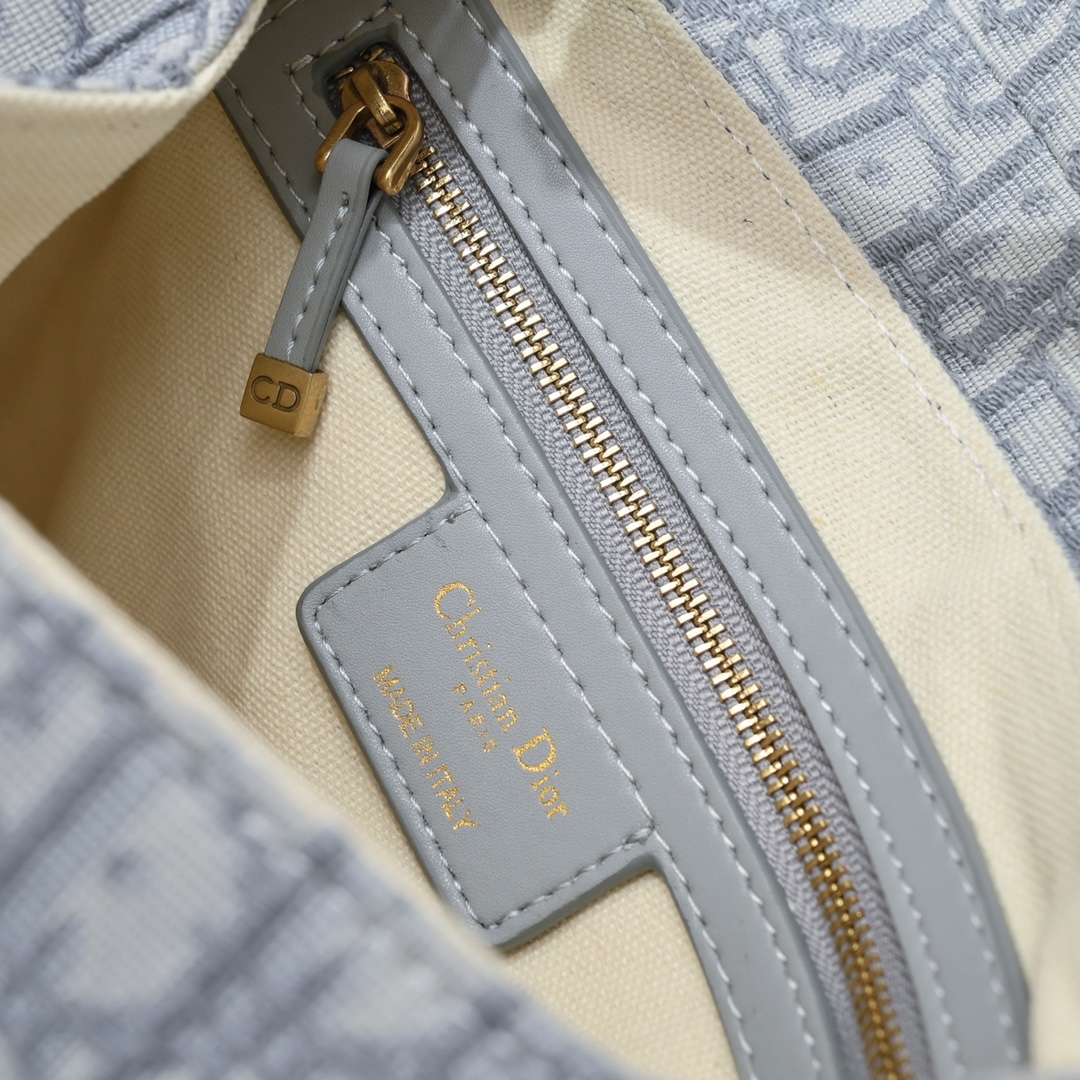 Saddle Bag Gray print with Nailing strap 1003 XB012 25.5cm