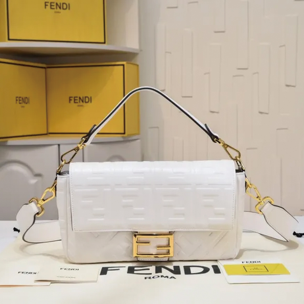 Baguette Bag White 3314 LM071 26cm