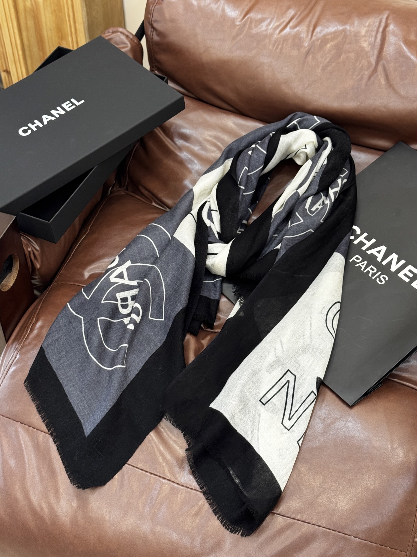 Chanel Scarf Double-Sided Floral Scarf Cashmere 100*200cm Accessories