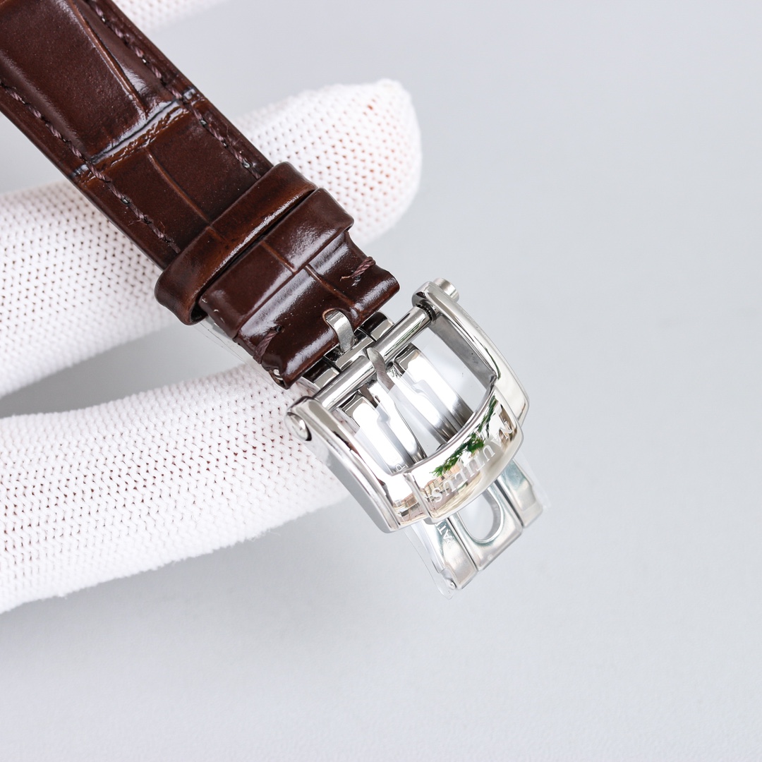 PATEK PHILIPPE NAUTILUS 7118 35.2mm