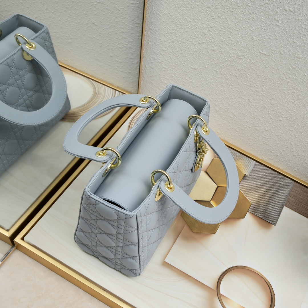 Medium Lady Dior Bag Blue Sheepskin LM071 24cm