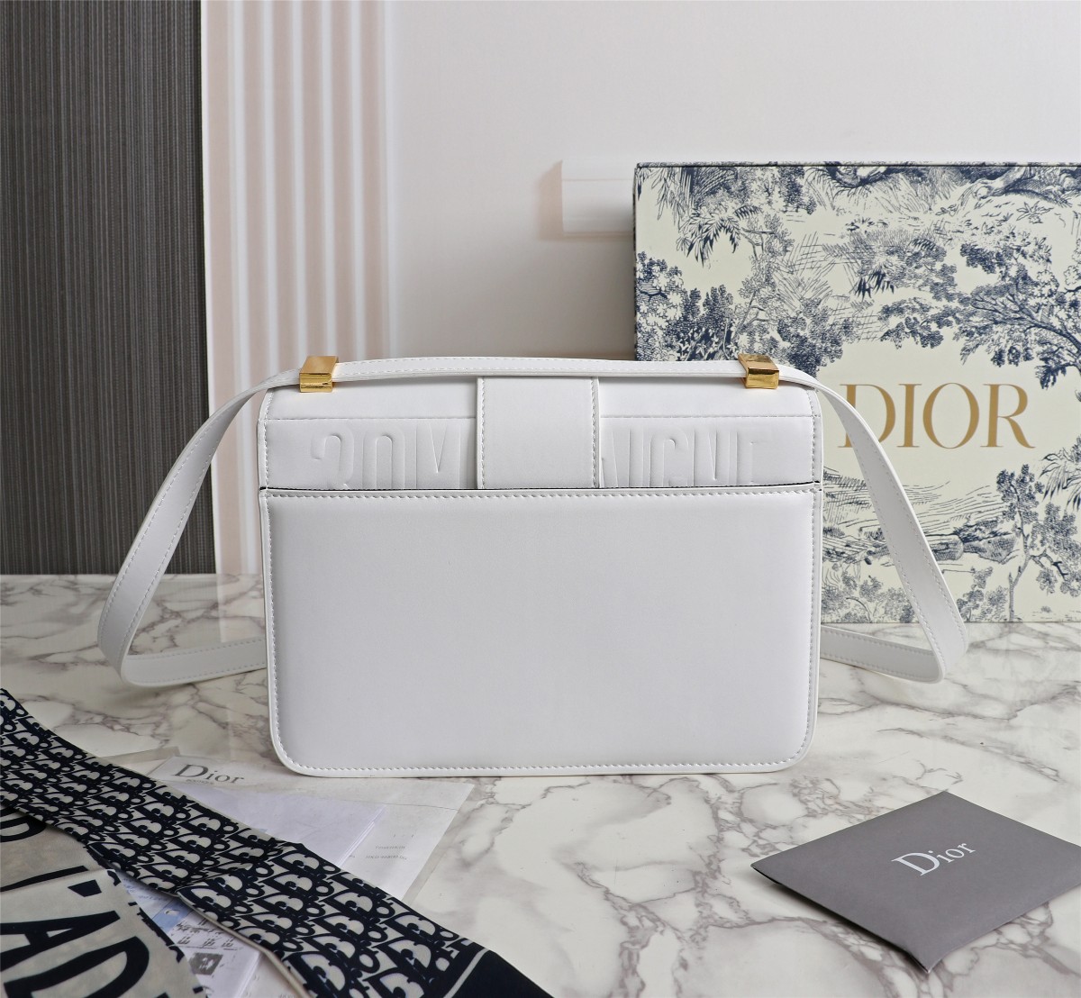 30 Montaigne Bag Brown CD-1001 XB081 24cm