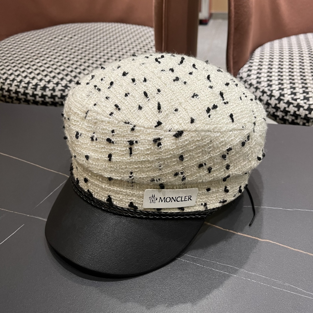 Moncler Hat Painter'S Beret Accessories