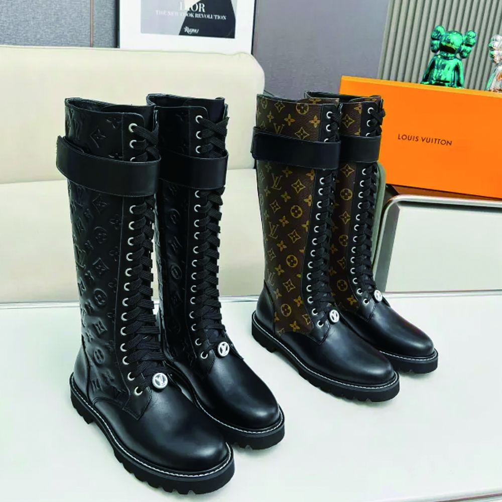 LV 005 boots XM093
