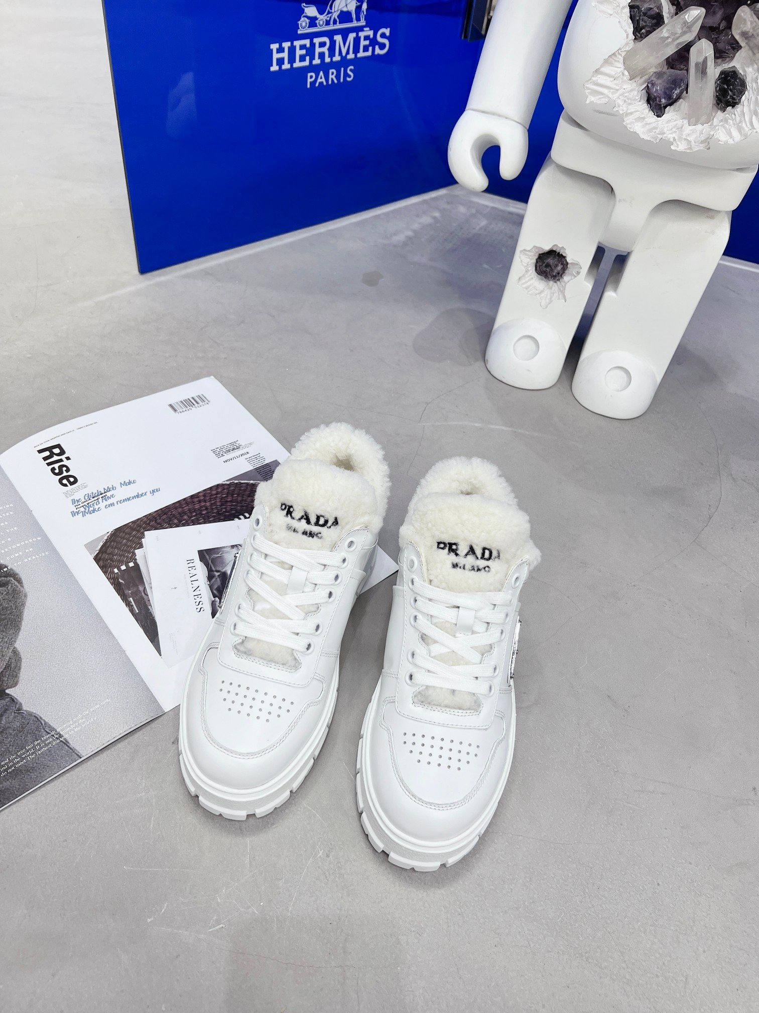 Prada shoes (35-40) PD010