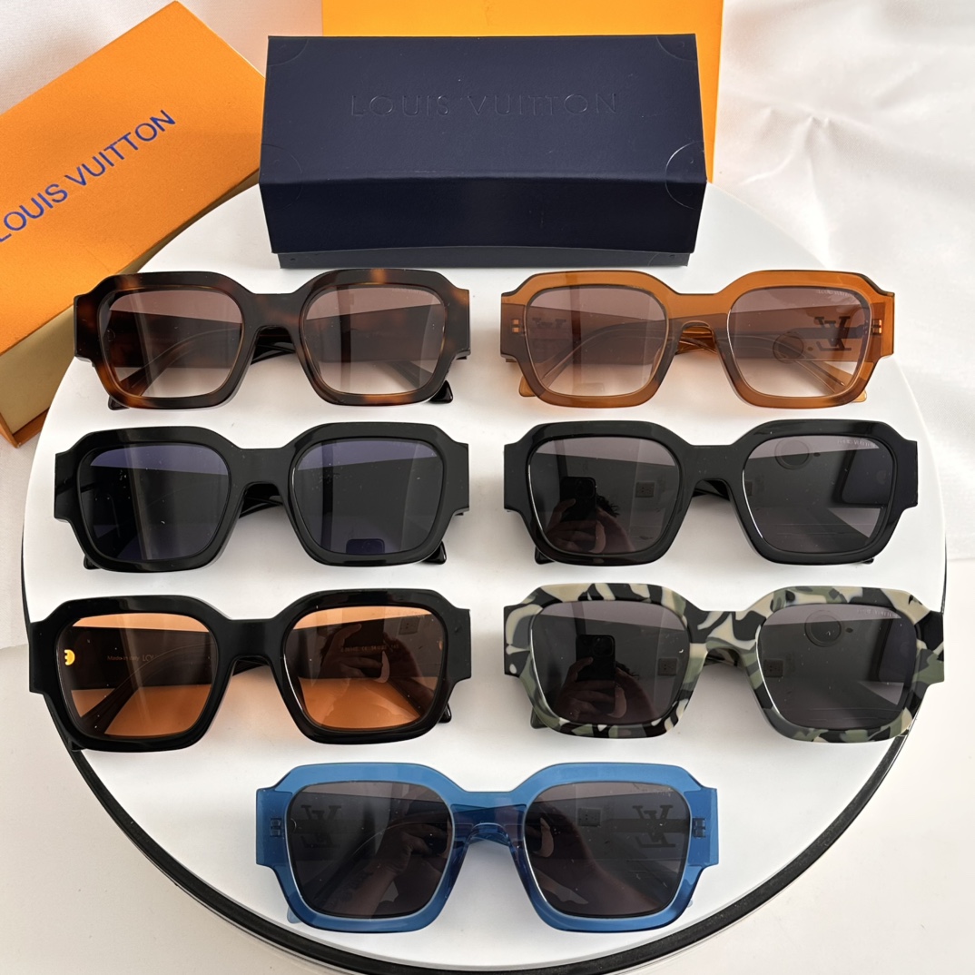 LV Sunglasses Z2611E SM051