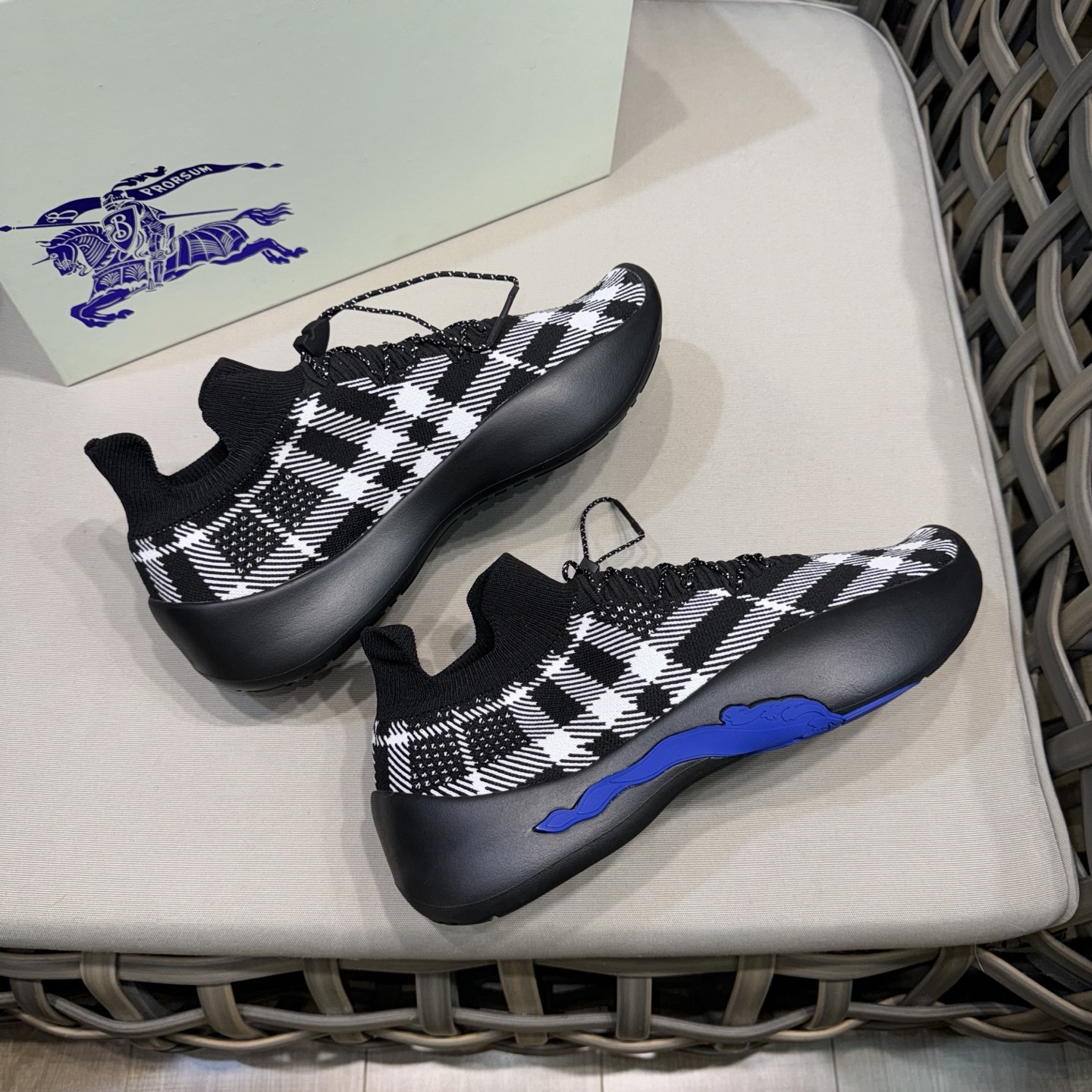 Burberry Shoes Casual Shoes Neptune EKD