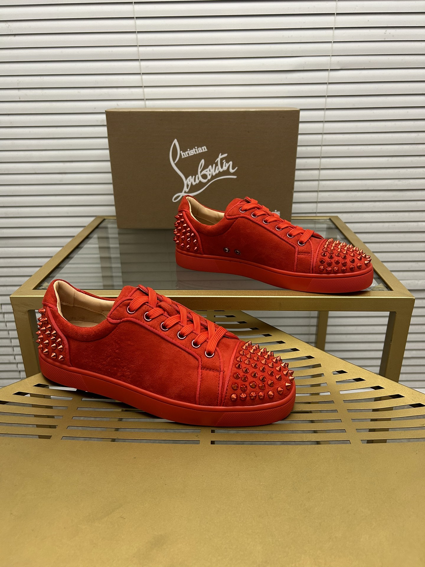 Christian Louboutin 014 Casual shoes HL003
