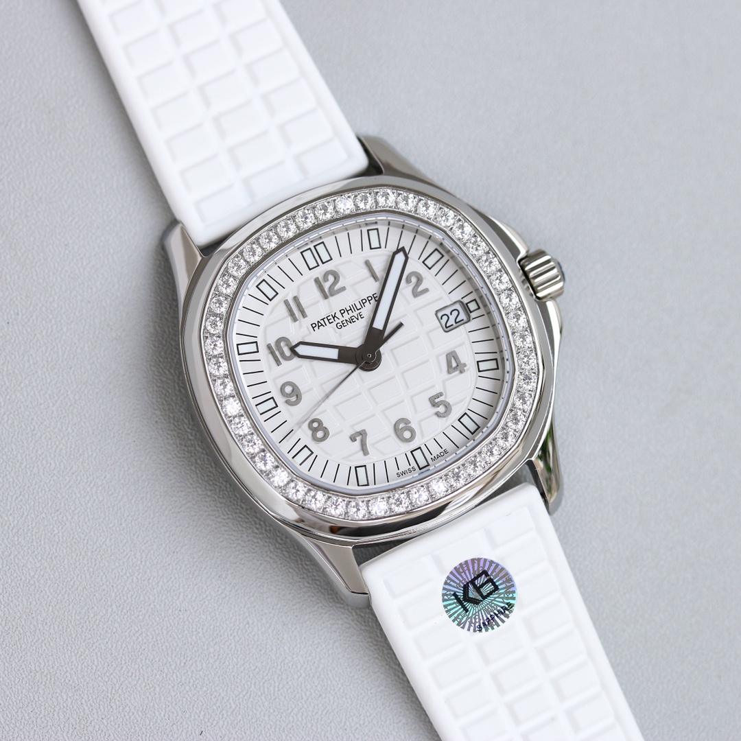 PATEK PHILIPPE AQUANAUT 5067 35.6mm