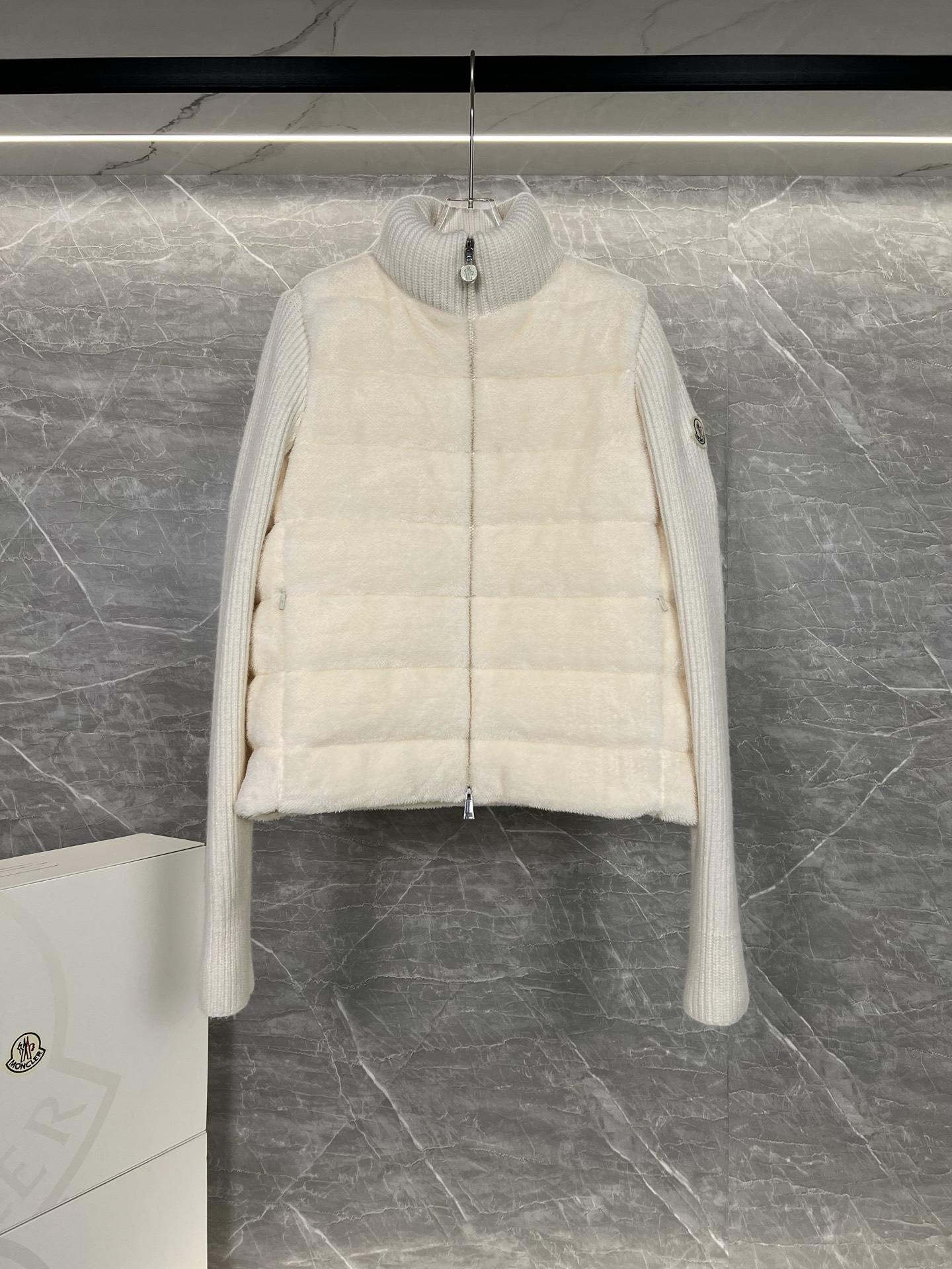 Moncler Down Jacket Ladies' Favorite Clothes