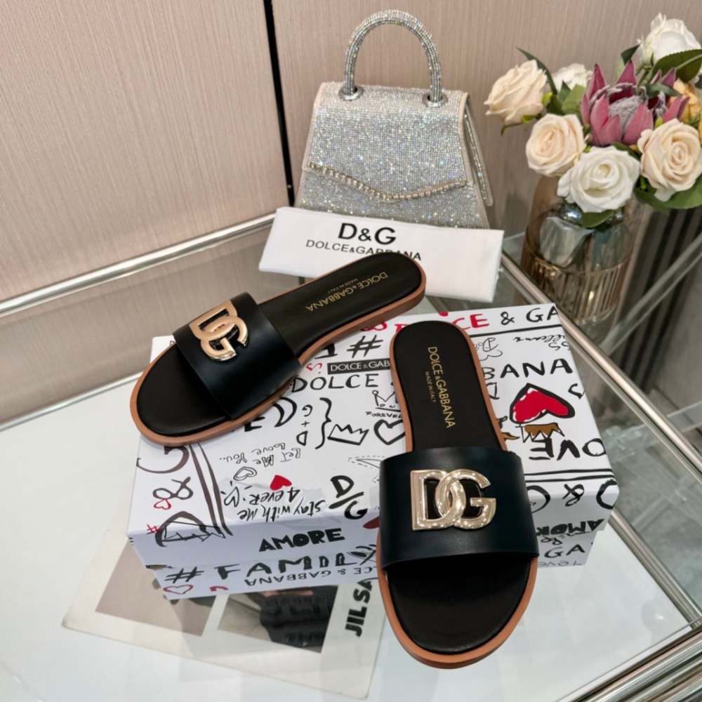 D&G Shoes Slippers