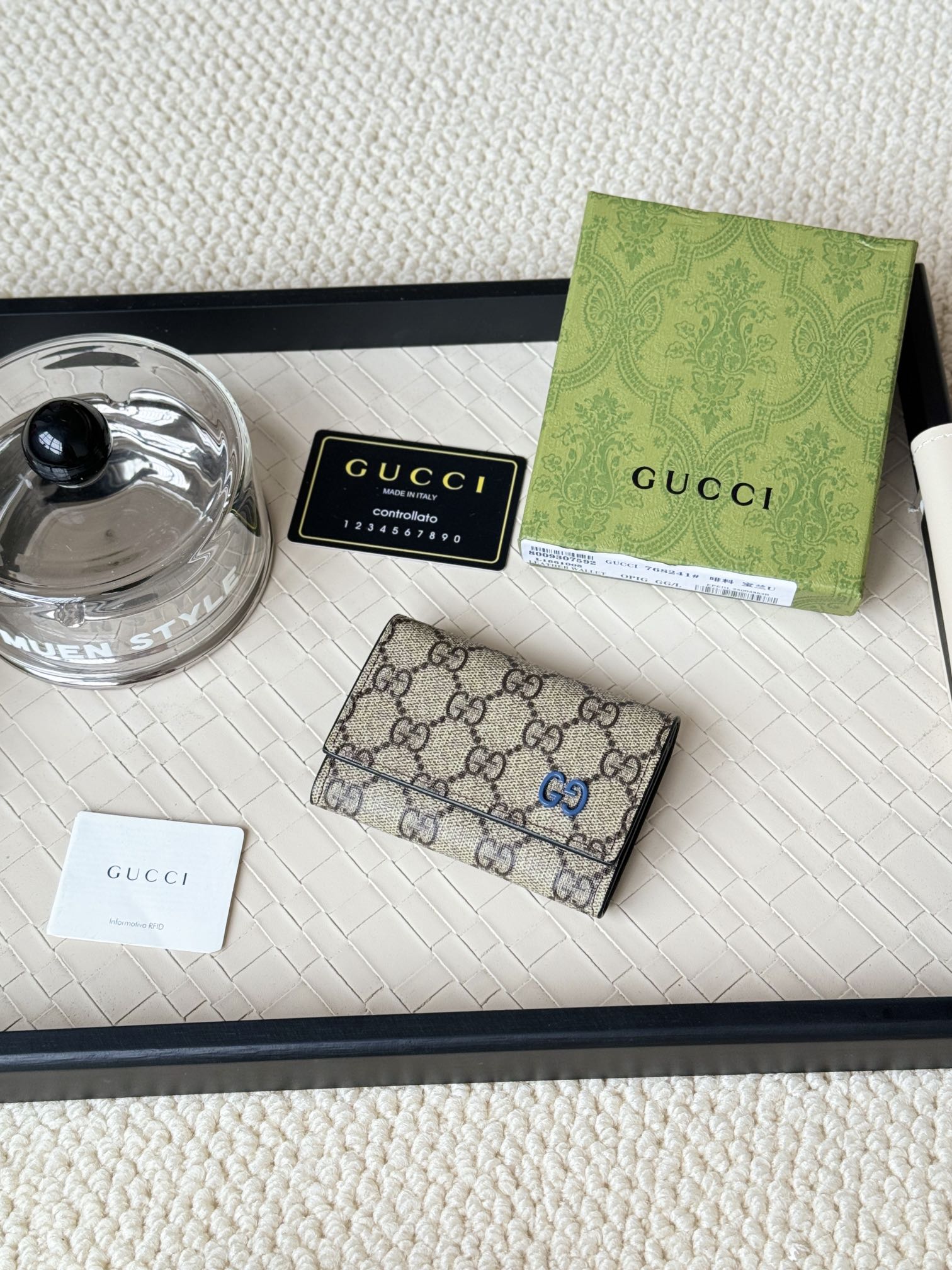 Gucci Card Holder Wallet 768241