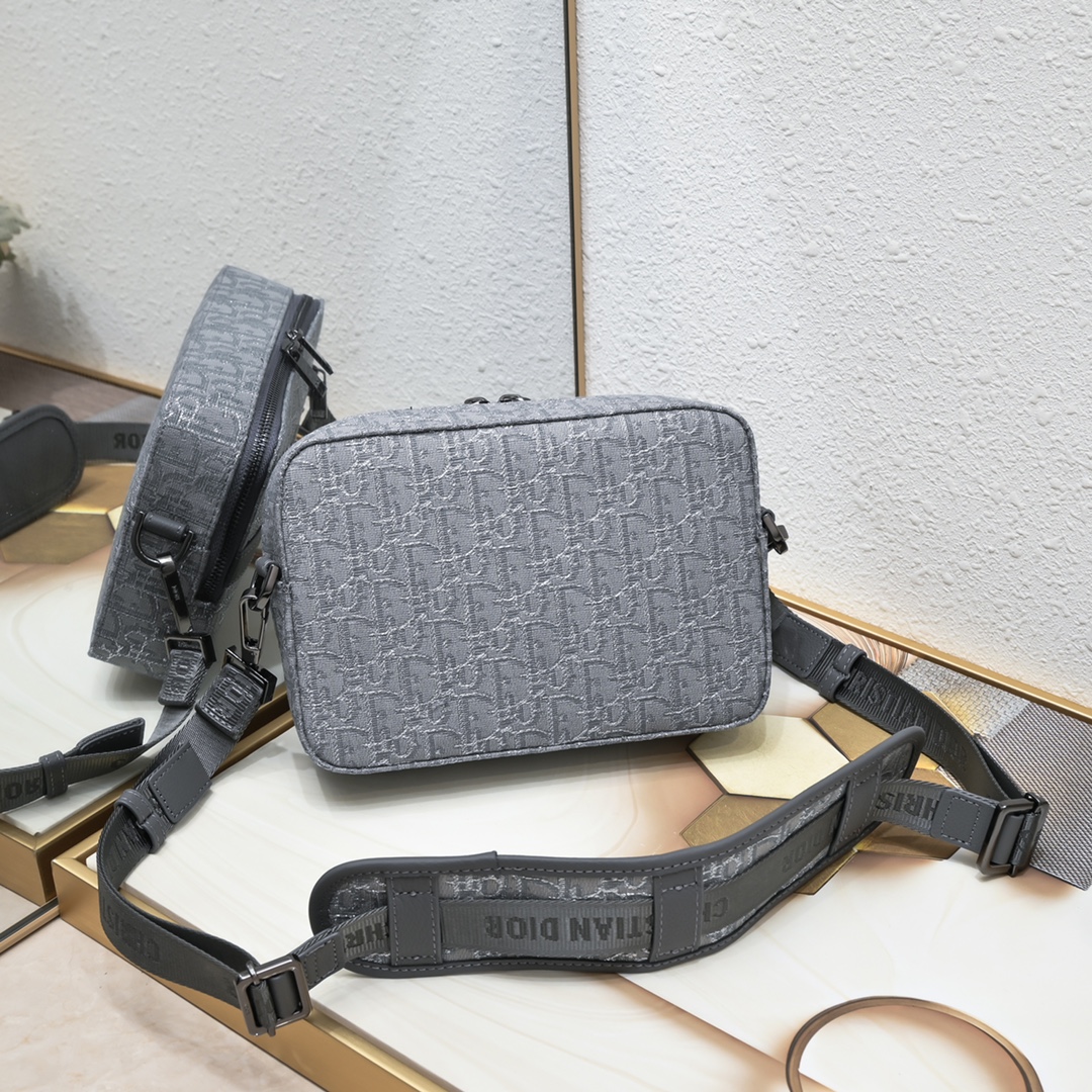 Dior Safari Messenger Bag 1020 XB081 22cm