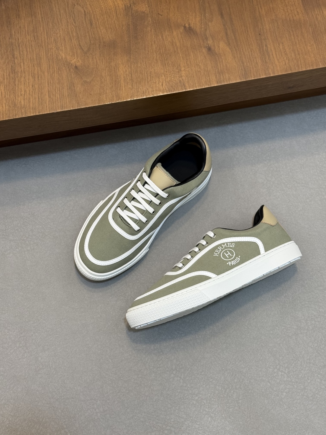 Hermes Shoes Casual Shoes Kiddy Canvas Cowhide