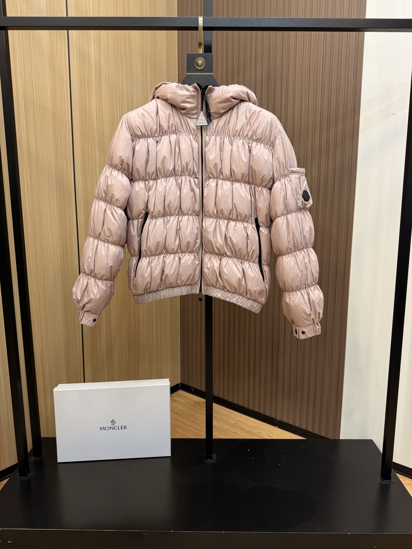 Moncler Down Jacket Ladies' Favorite Clothes