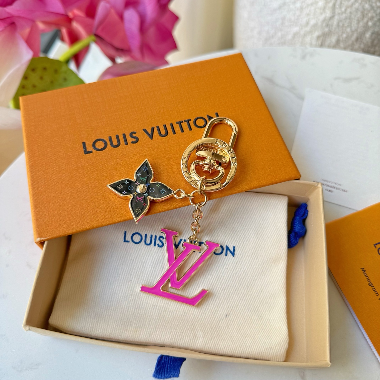 Louis Vuitton Key Chain Spring Street Enamel Metal Keychain Pendant Accessories