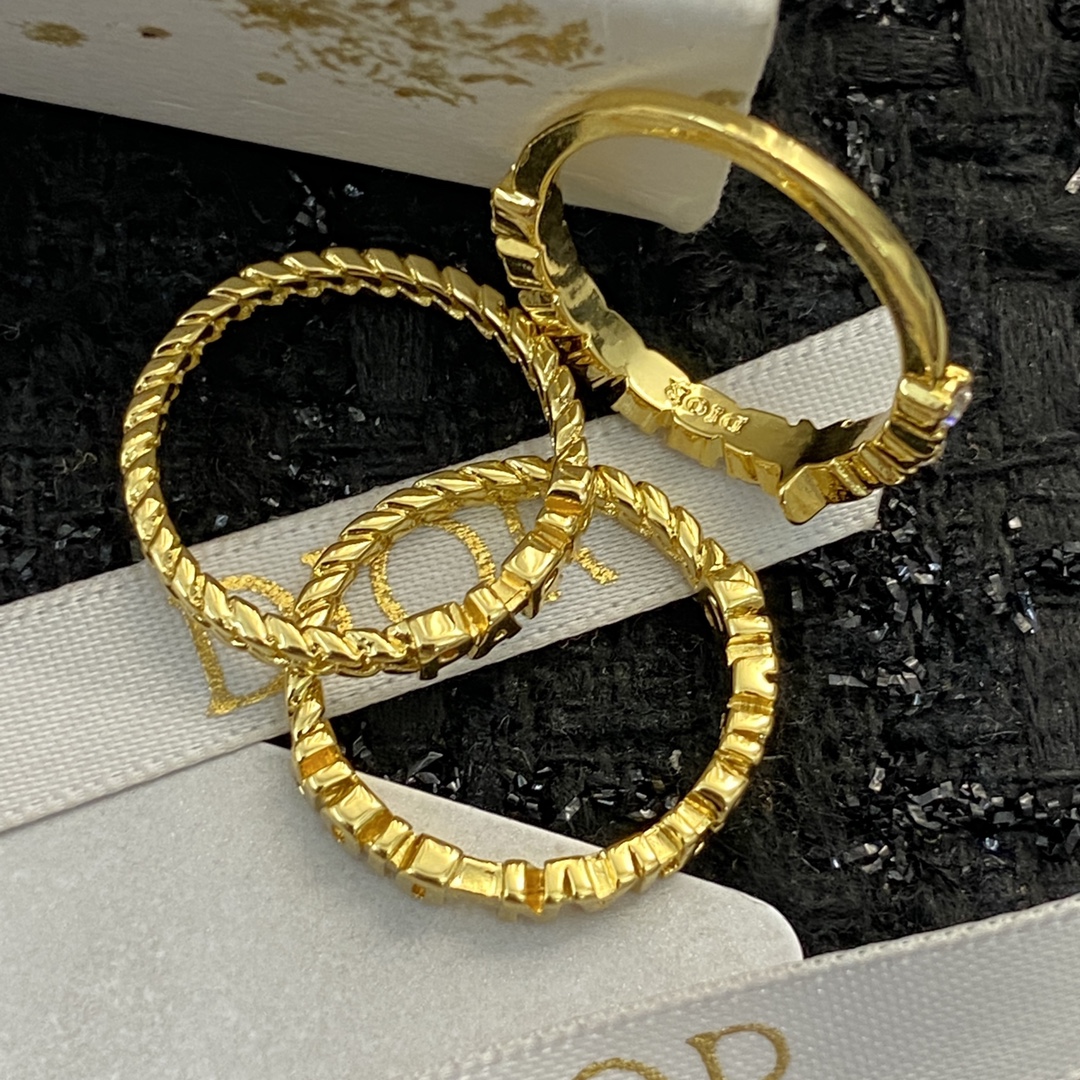 Dior Jewelry Rings Dior logo simple and generous