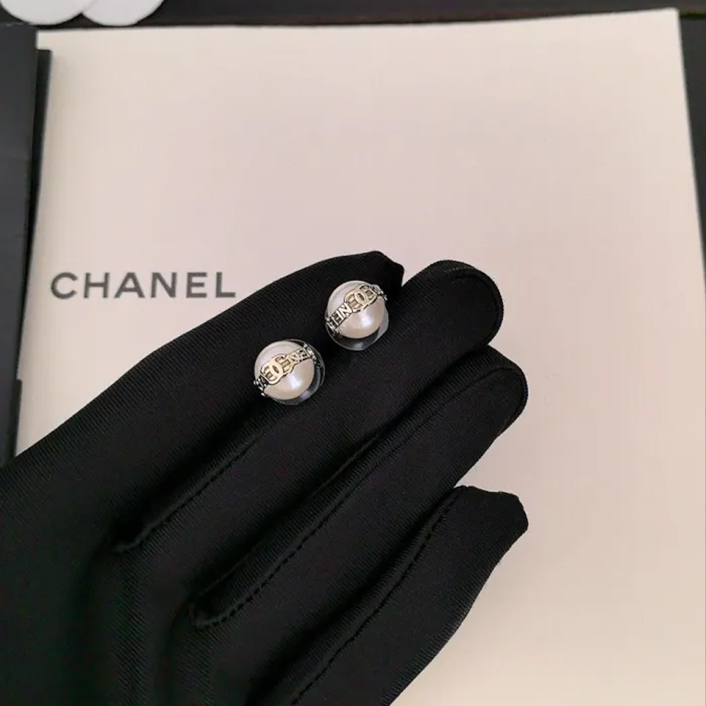 Chanel Earring 022