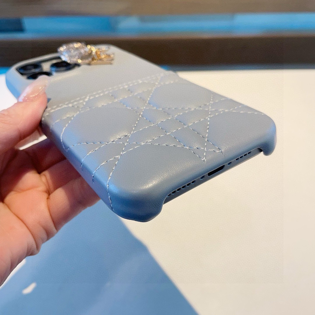 Dior Phone Case Diaphig Hardware Pendant Phone Case Accessories