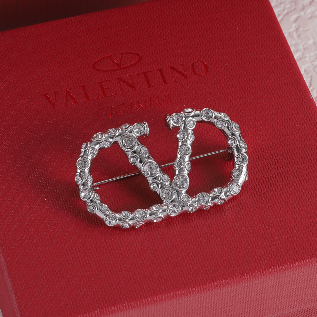 Valentino Jewelry Brooches Personalized Oval Diamond-Encrusted Vlogo Brooch