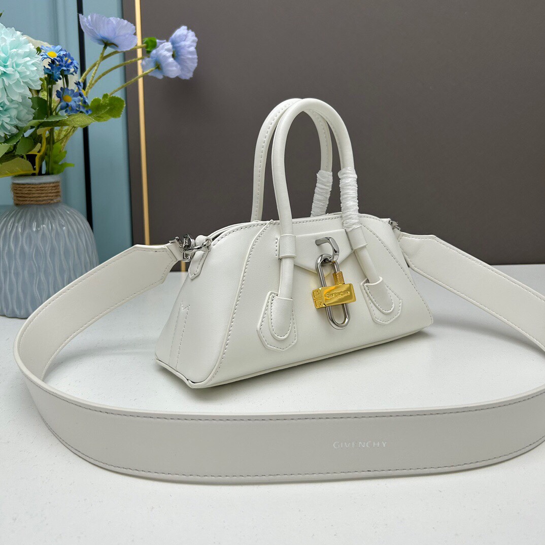 Mini Antigona Stretch Bag White 8668 LM012 25cm