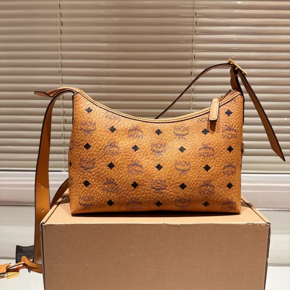 MCM Aren Hobo Bag 035 LLS071 26cm