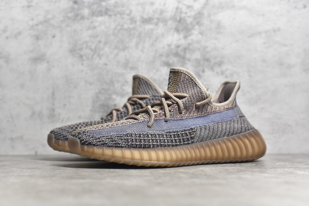 Yeezy 350 Boost V2 shoes XM 053 01