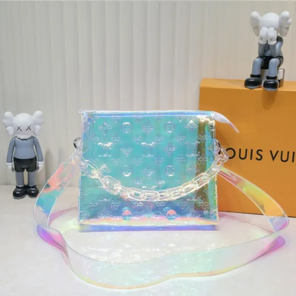 LV Toiletry Pouch On Chain M67692 LM061 25cm