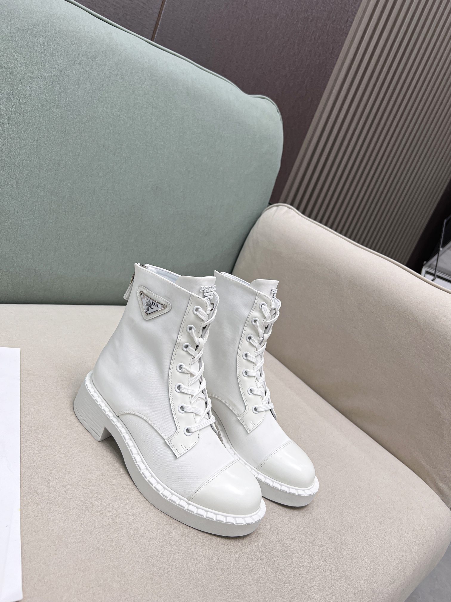 Prada 012 boots XM013