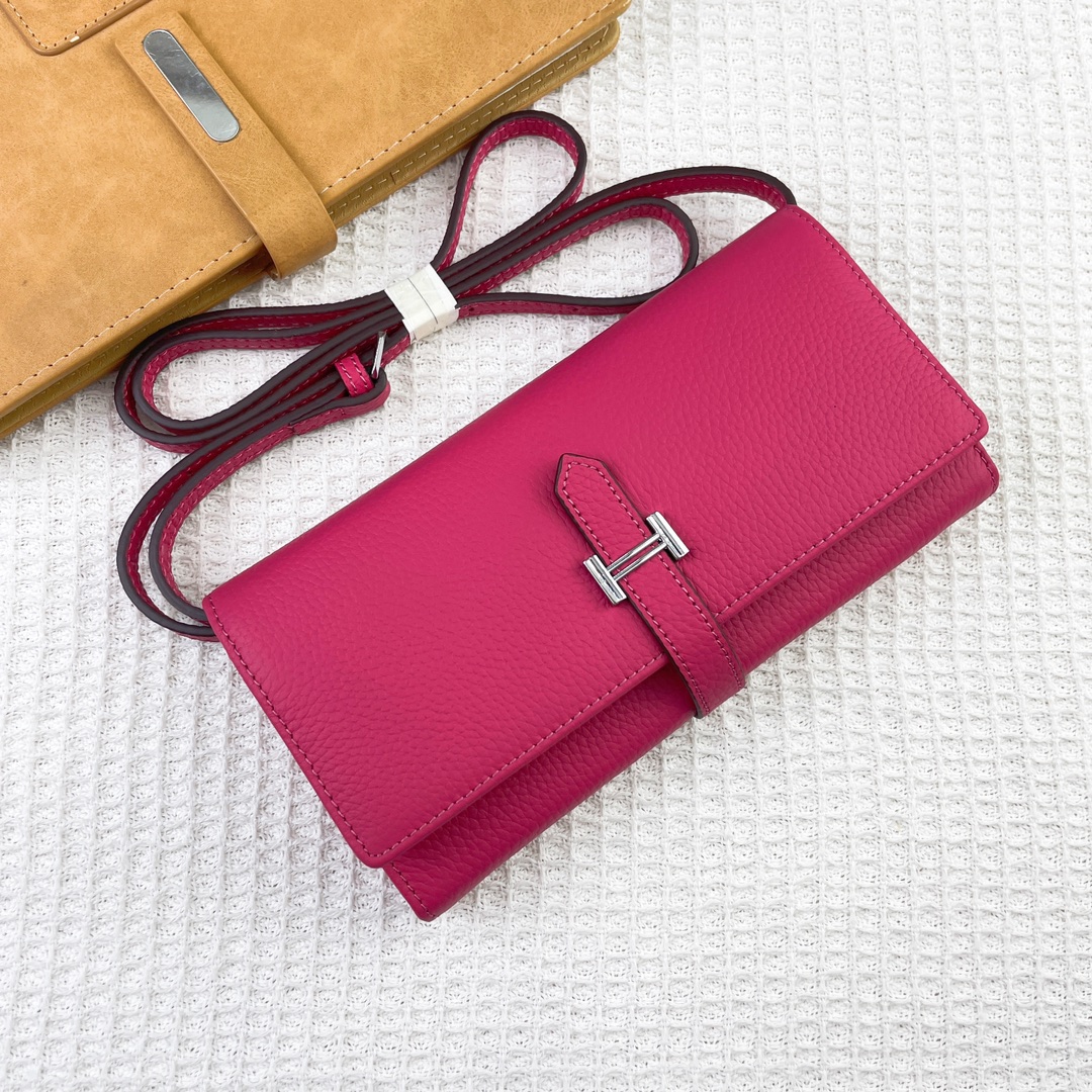 Hermès Chain Shoulder Bag