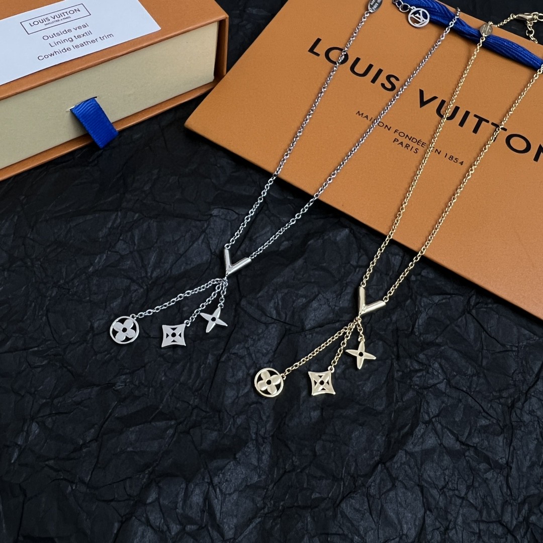 Louis Vuitton Jewelry Necklace Hollow Design