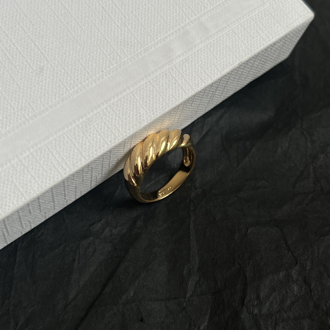 Celine Jewelry Rings Spiral design