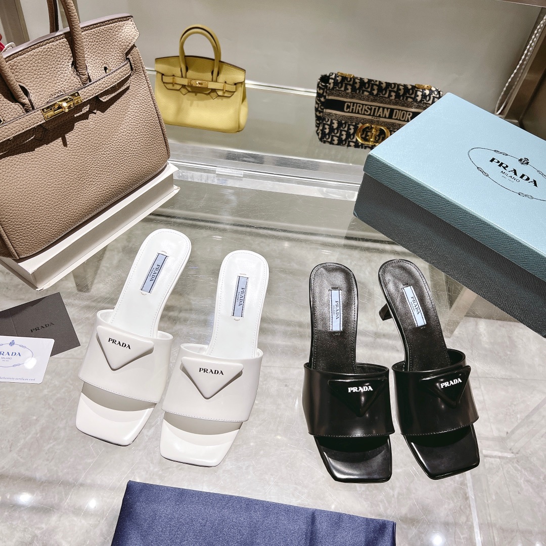 Prada shoes 035 XM 042