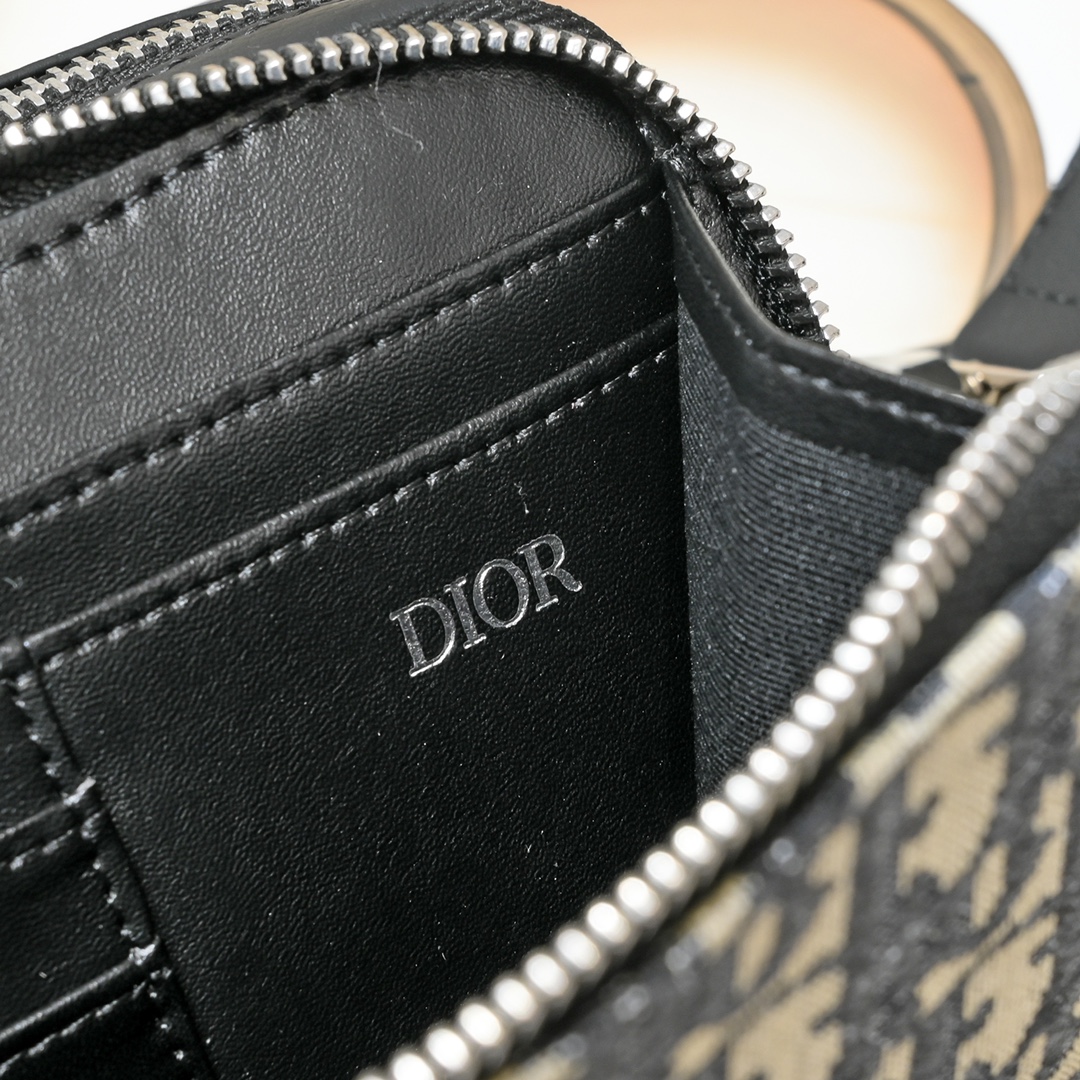 Dior Camera Bag 8888 XB061 17cm