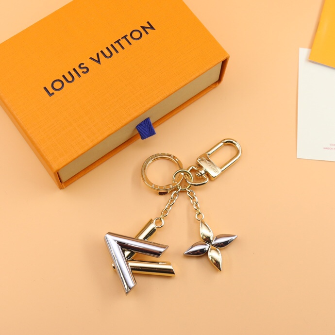 LV Twist Bag Charm M68197 YY58