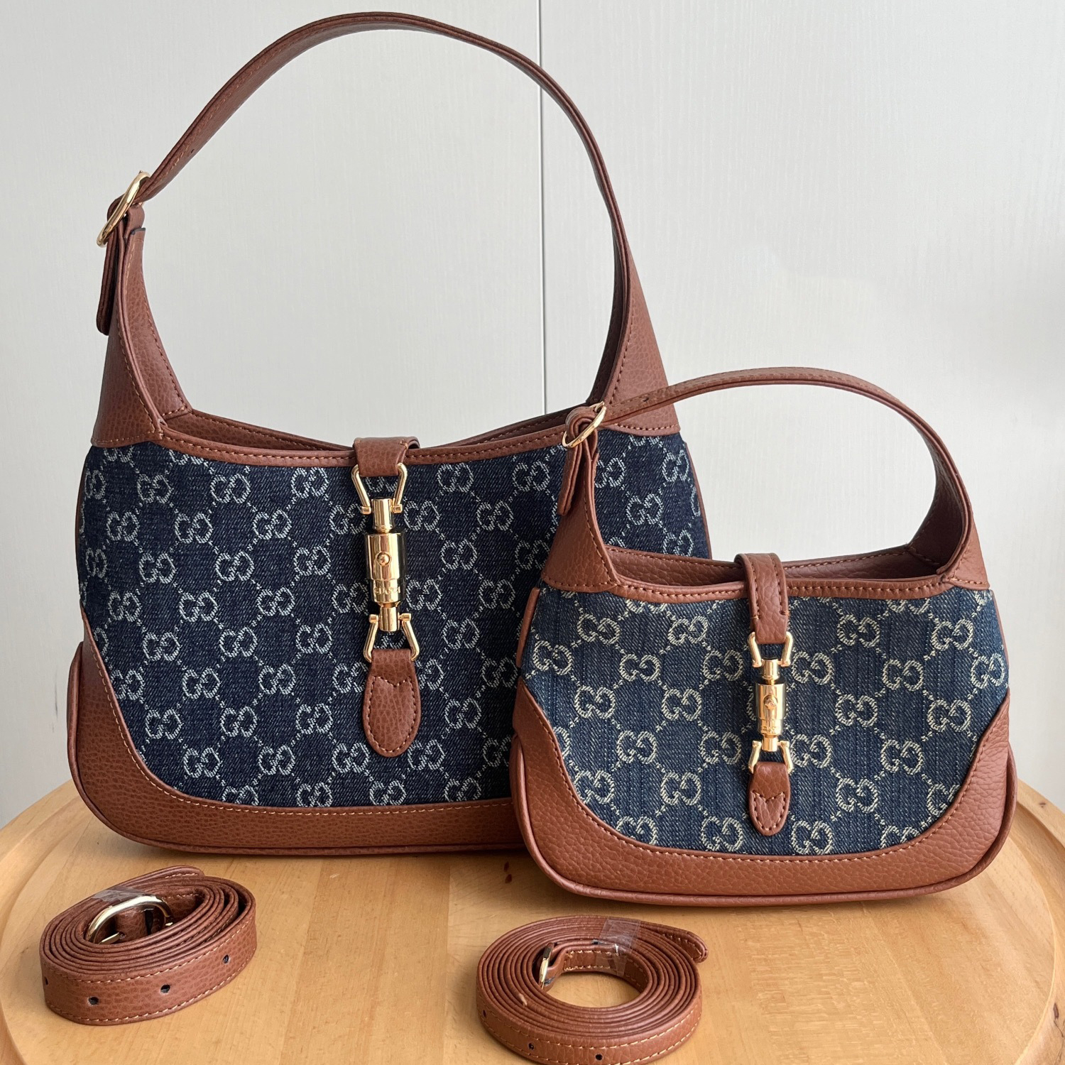 Gucci Bag Jackie Top Handle Bag 636706