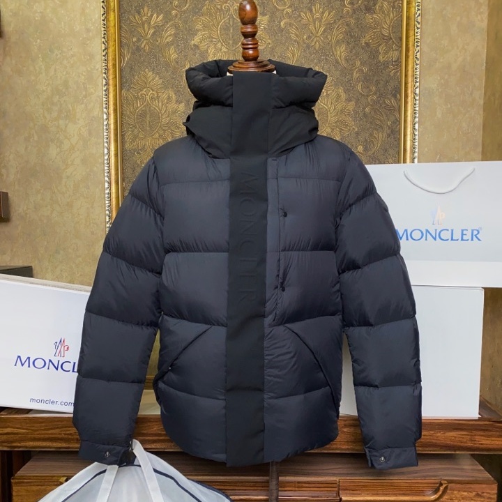 Moncler Down Jacket Ladies' Favorite Clothes Madeira