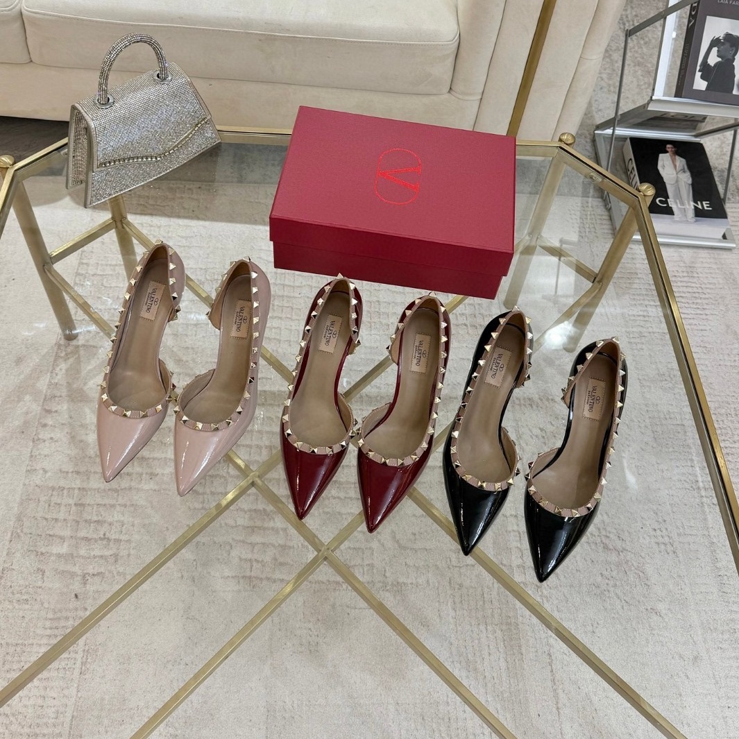 Valentino Shoes Classic high heels