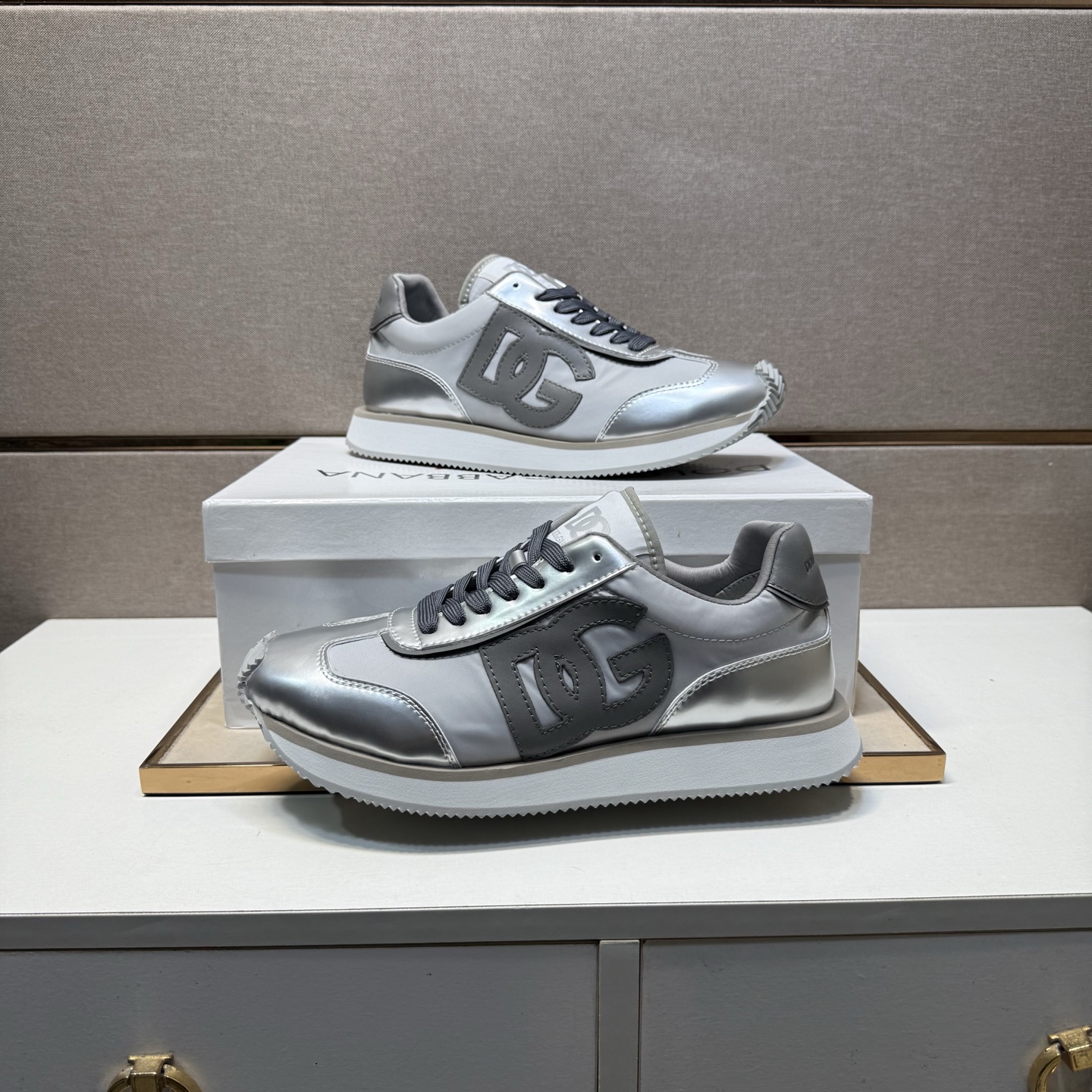 D&G Shoes Sports Shoes